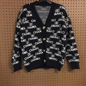Fashionable non-authentic sweater